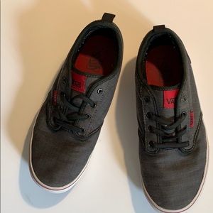 Vans with elastic laces US6Y